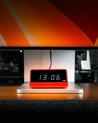 Dial Clock Radio